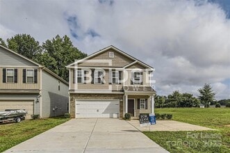 Building Photo - 7331 Neal Rd