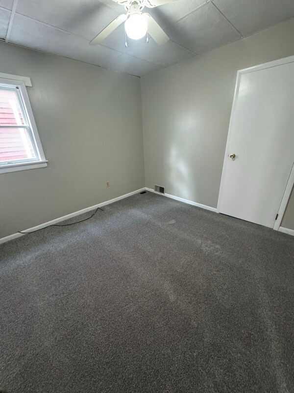 Foto del edificio - 3 W Evergreen St