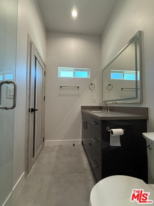 Foto del edificio - 15832 Blackhawk St