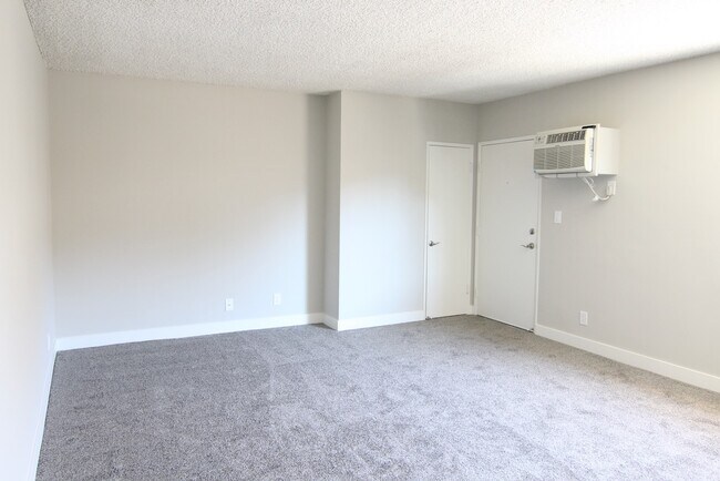 Foto del edificio - 11211 Moorpark St