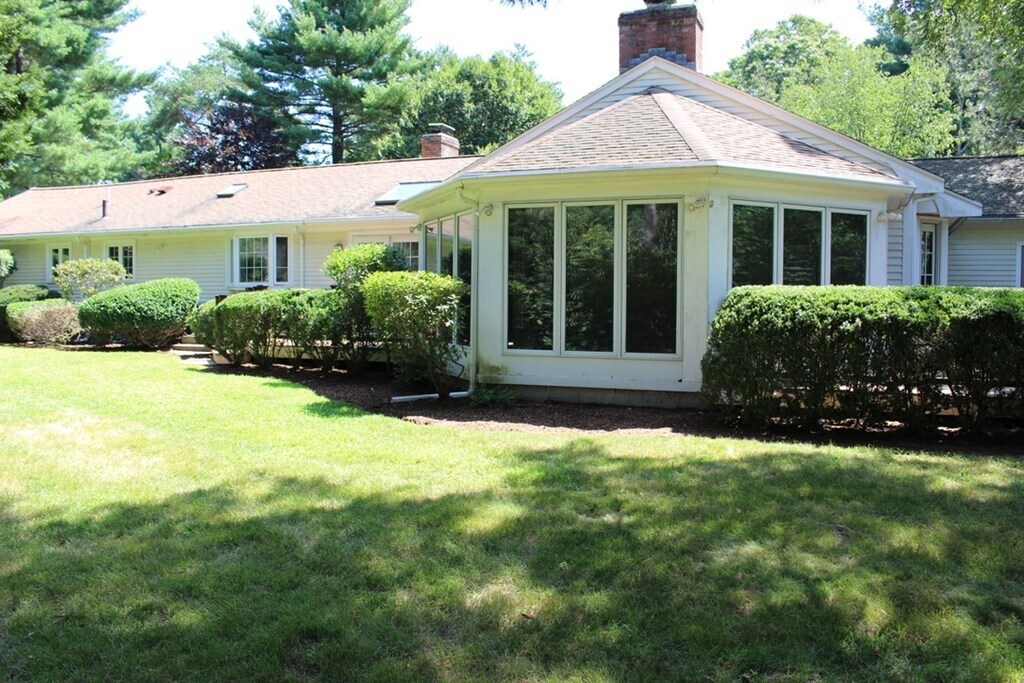 757 Wellesley St, Weston, MA 02493 House Rental in Weston, MA