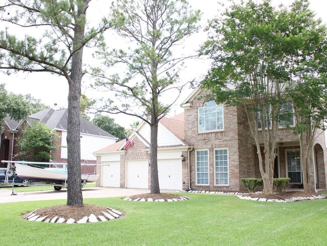 Building Photo - 3204 Coral Ridge Ct