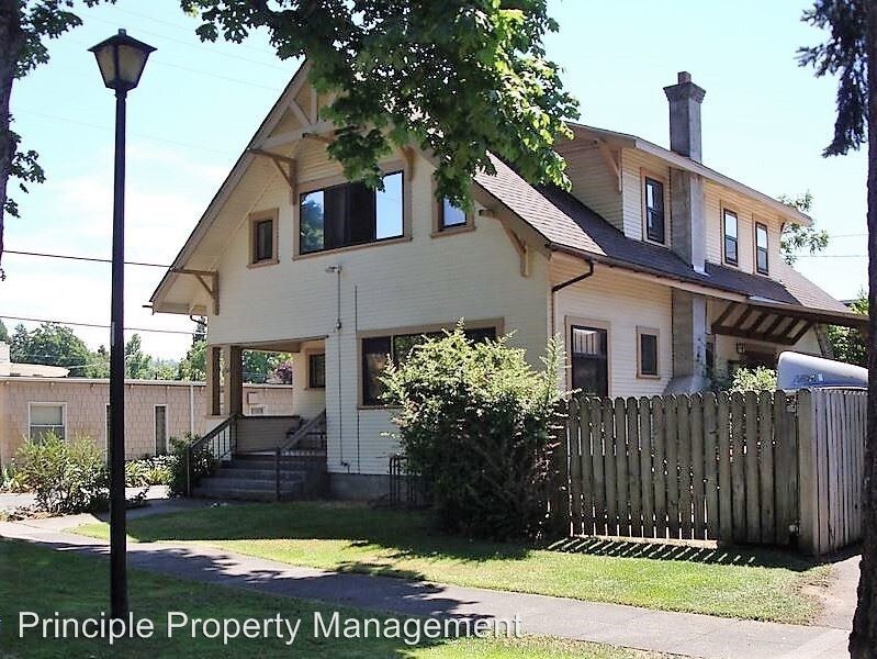 Primary Photo - 5 br, 2 bath Apartment - 344 E 14th Ave