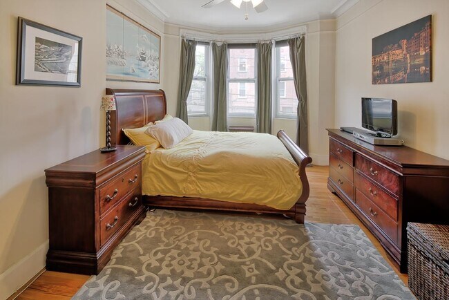 Foto del edificio - 519 Adams St
