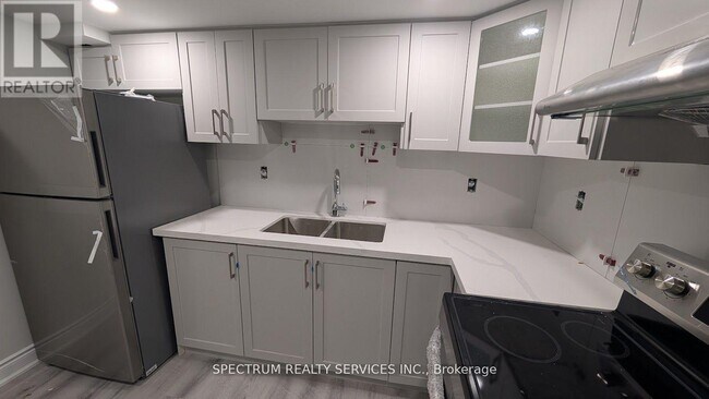 Building Photo - 1525 Cranberry Crescent