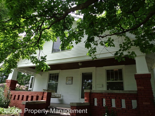 Foto del edificio - 2 Willis Ave