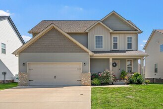 Building Photo - 1688 Heritage Dr