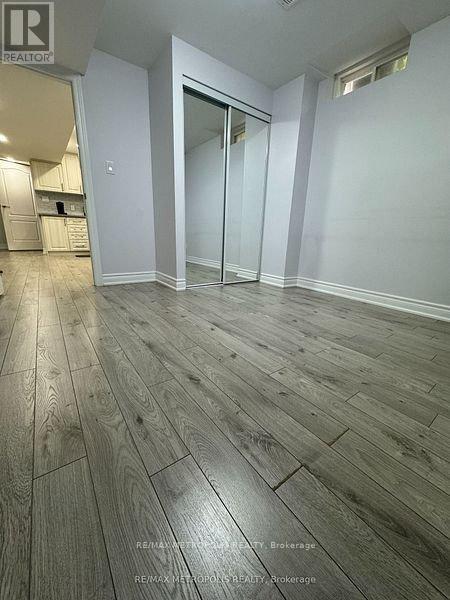 Building Photo - 14 Lampman Dr