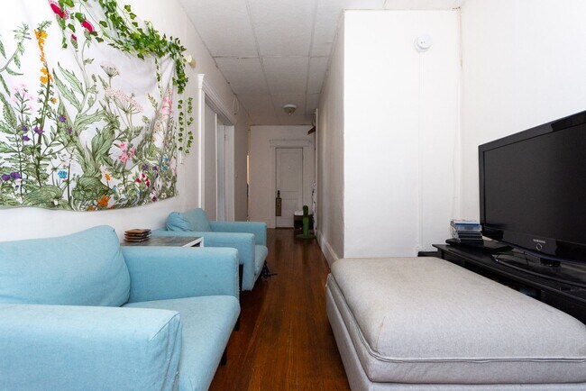 Foto del edificio - 52 Brighton Ave
