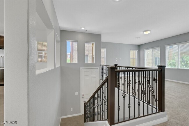 Building Photo - 8685 Estrella Bonita Ct