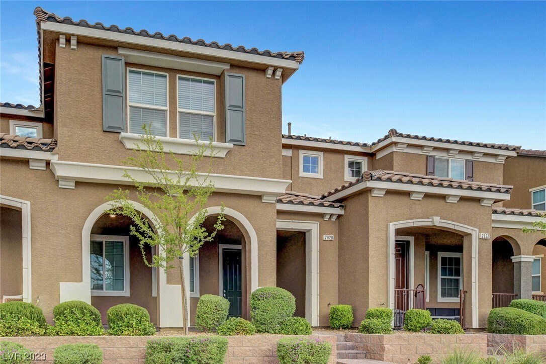 Foto principal - 2820 Turnstone Ridge St