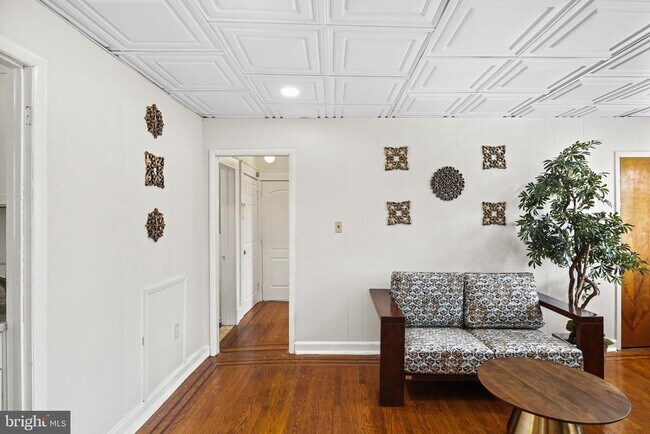 Foto del edificio - 3423 Kentucky Ave