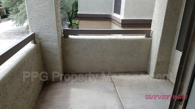Building Photo - 11375 E Sahuaro Dr