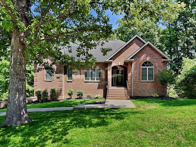 Building Photo - 103 High Ridge Dr S