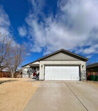 Building Photo - 986 Montero Dr