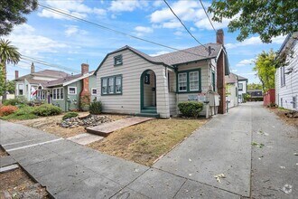 Building Photo - 1532 Stanton St