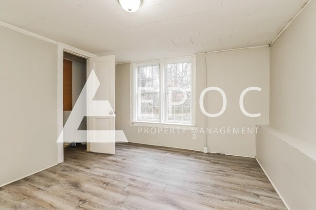 Foto del edificio - 515 Mentor St