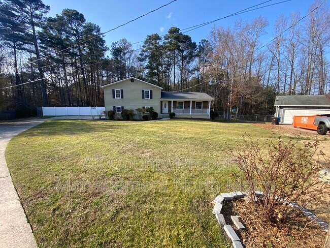 Foto del edificio - 180 Crestwood Ct