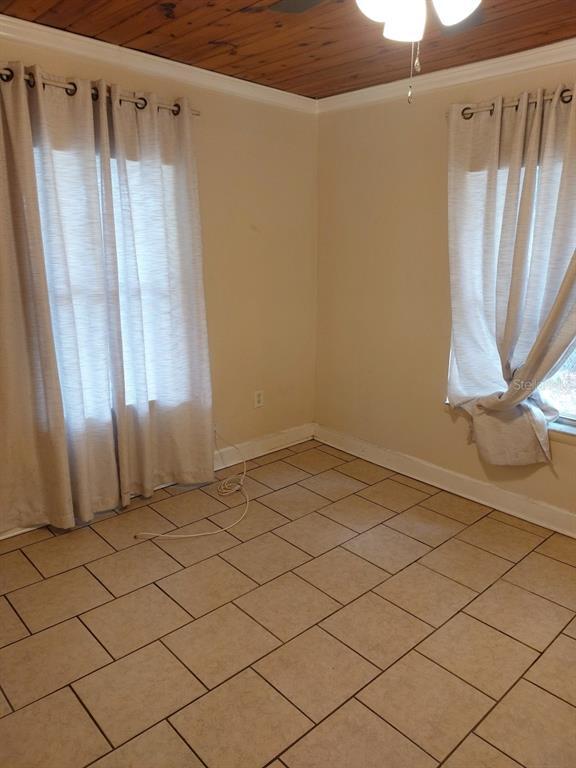 Building Photo - 128 Herrick St