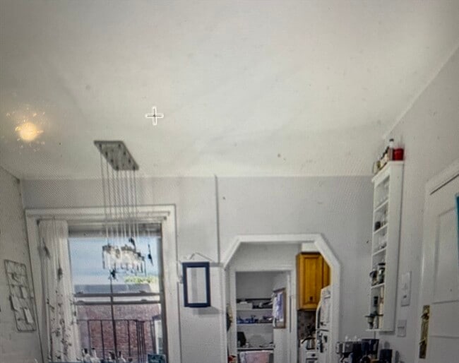 Building Photo - 11 Revere St