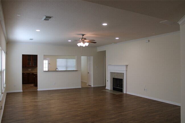 Building Photo - 9527 Brackenton Crest Dr