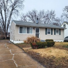 Building Photo - 1219 Walker Ave