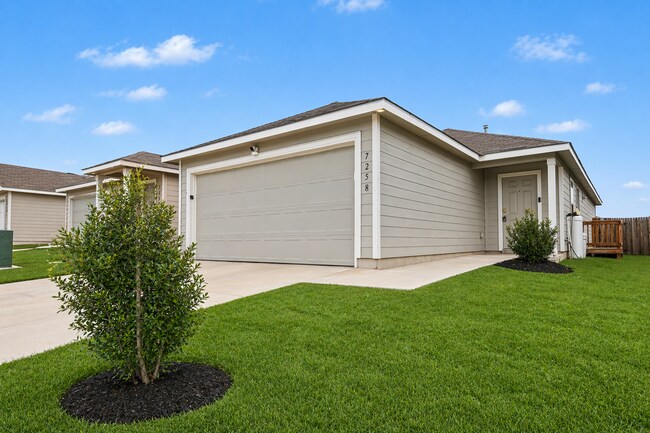 Foto del edificio - 3 Bed in The Silos | No Carpet + Appliances Included + Community Amenities!