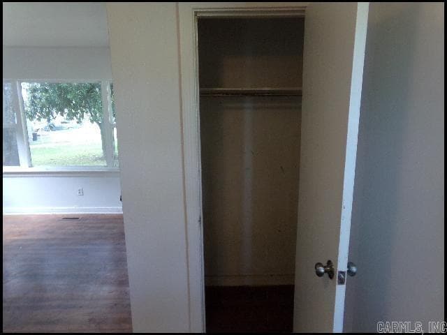 Building Photo - 129 Saunders Dr