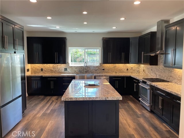 Foto del edificio - 17358 Martha St