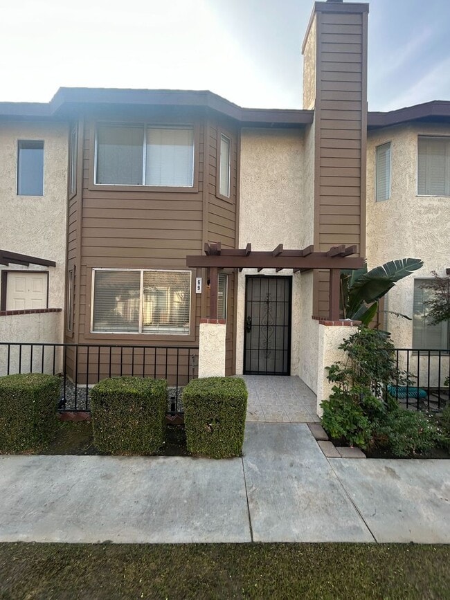 Building Photo - SW Beautiful Apartment for Rent