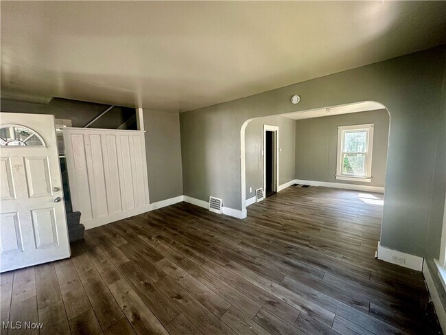 Foto del edificio - 2302 9th St SW