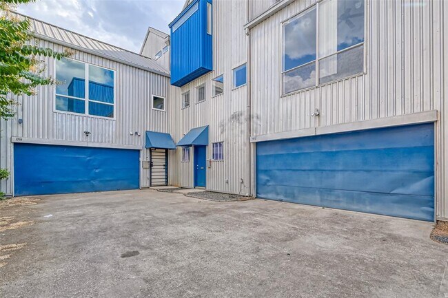 Foto del edificio - 1712 Drew St