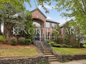 Building Photo - 11820 SE Catina Pl