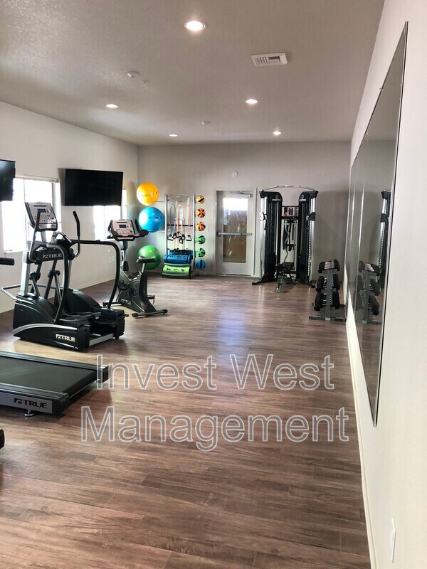 Foto del edificio - 2300 Main St