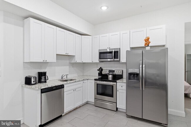 Foto del edificio - 925 N Broad St