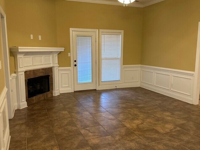 Foto del edificio - 38 Arbuckle Ln