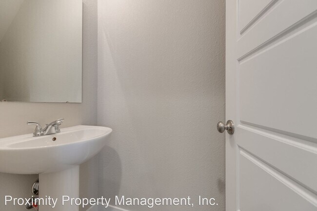 Foto del edificio - 2 br, 2.5 bath House - 2501 E. Goldstone S...