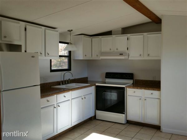 Foto del edificio - 3949 High Rock Rd