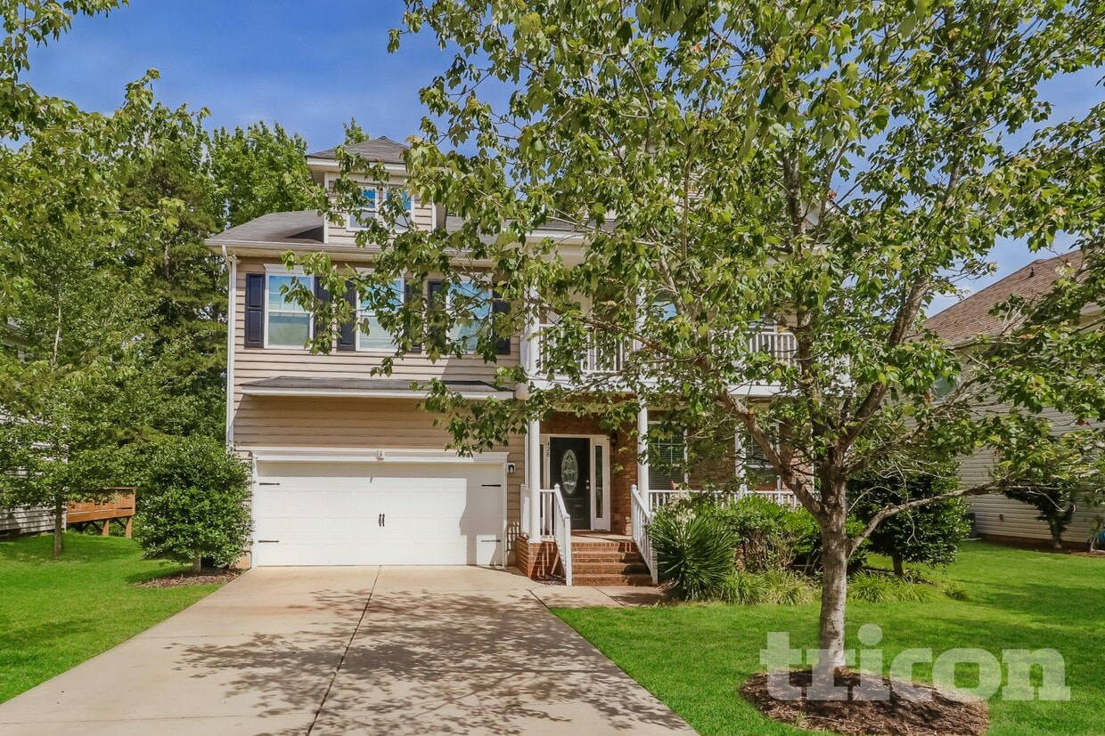 Foto principal - 428 Castlebury Ct