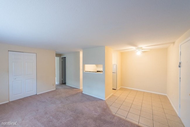 Building Photo - 1336 Hird Ave