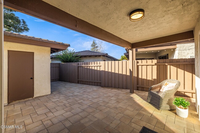 Building Photo - 1116 Nottingwood Cir