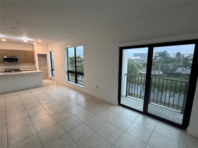 Building Photo - 8363 NW 41st St