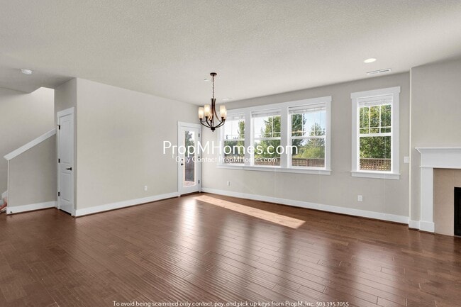 Building Photo - Luxury Four Bedroom Home in Villebois - Co...