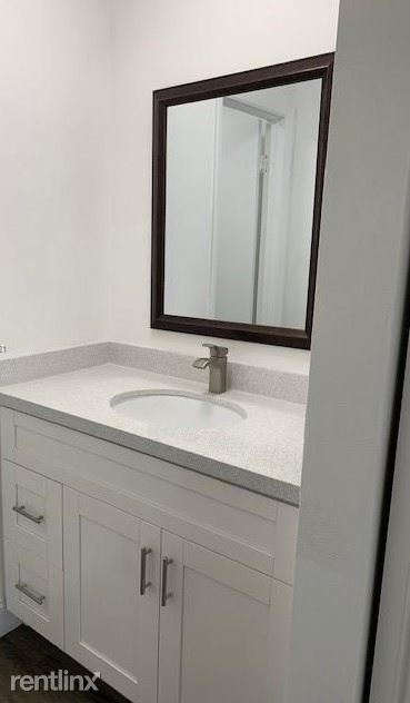 Building Photo - 2 br, 2 bath Condo - 2708 S University Dr ...