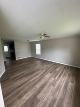 Building Photo - 510 Nickman Rd