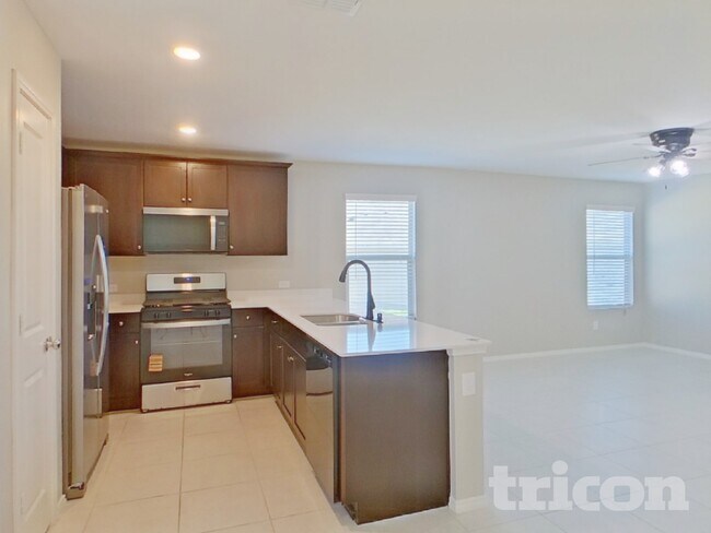 Building Photo - 304 Ranchito Pass