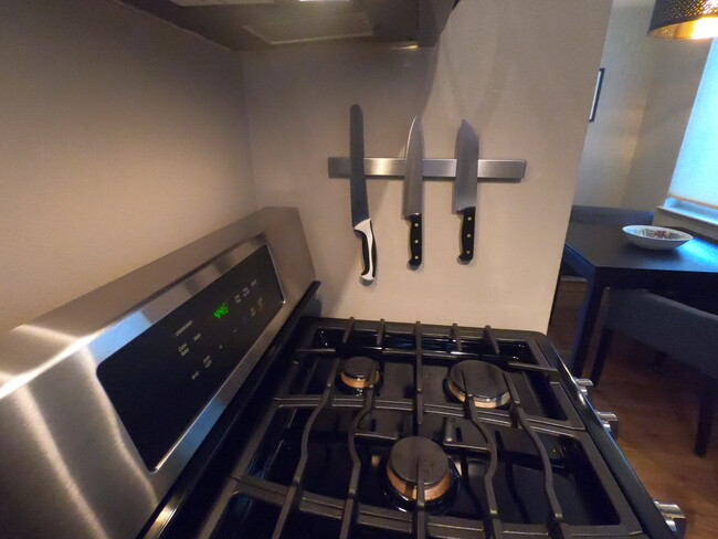 Cooking with gas and Chef's knives. - 4716 W 36th Ave