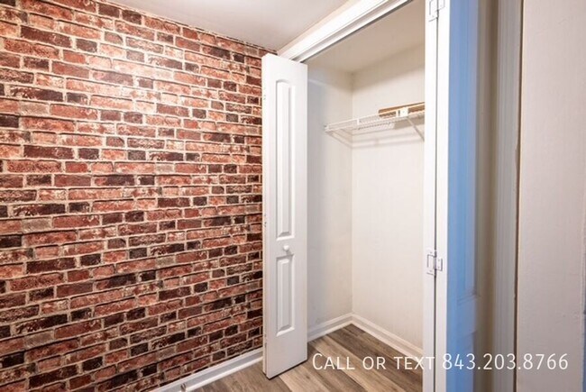 Foto del edificio - 11 Rudwick Cir