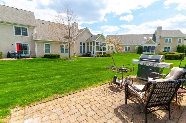 Building Photo - 4706 St Andrews Dr