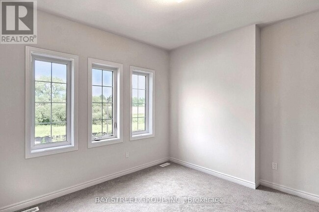 Building Photo - 1296 Klondike Dr